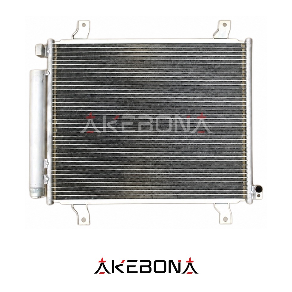 Новый радиатор кондиционера Mazda Scrum NV100 Every 1A33-61-480 DG17V, R06A