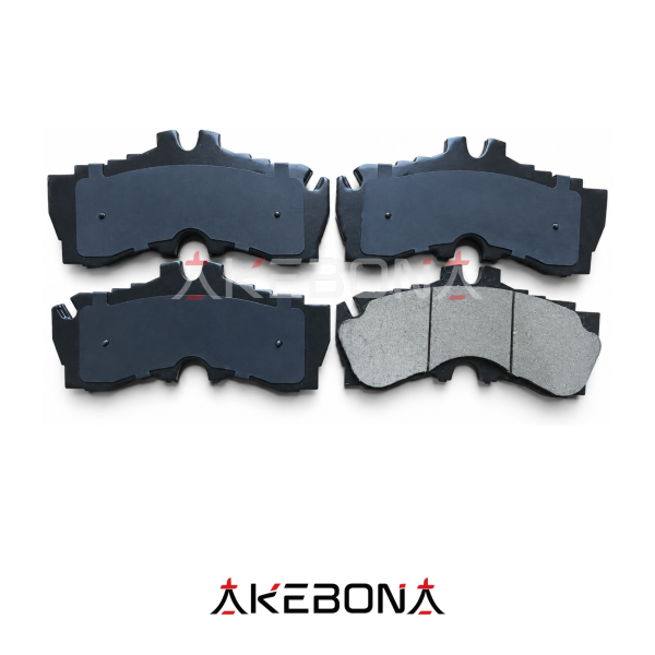 Новые тормозные колодки перед 04465-48270
